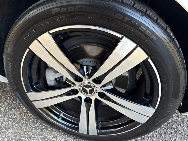 Used 2023 Mercedes-Benz C 300 Sedan image 12