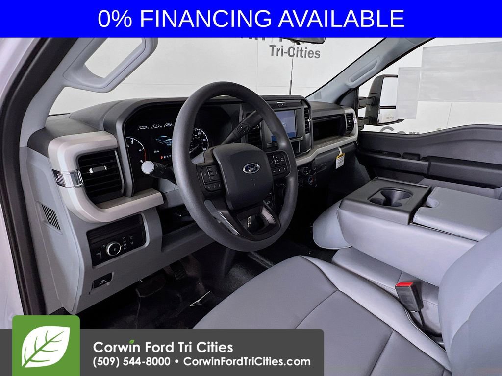 New 2026 Ford F250 XL image 3