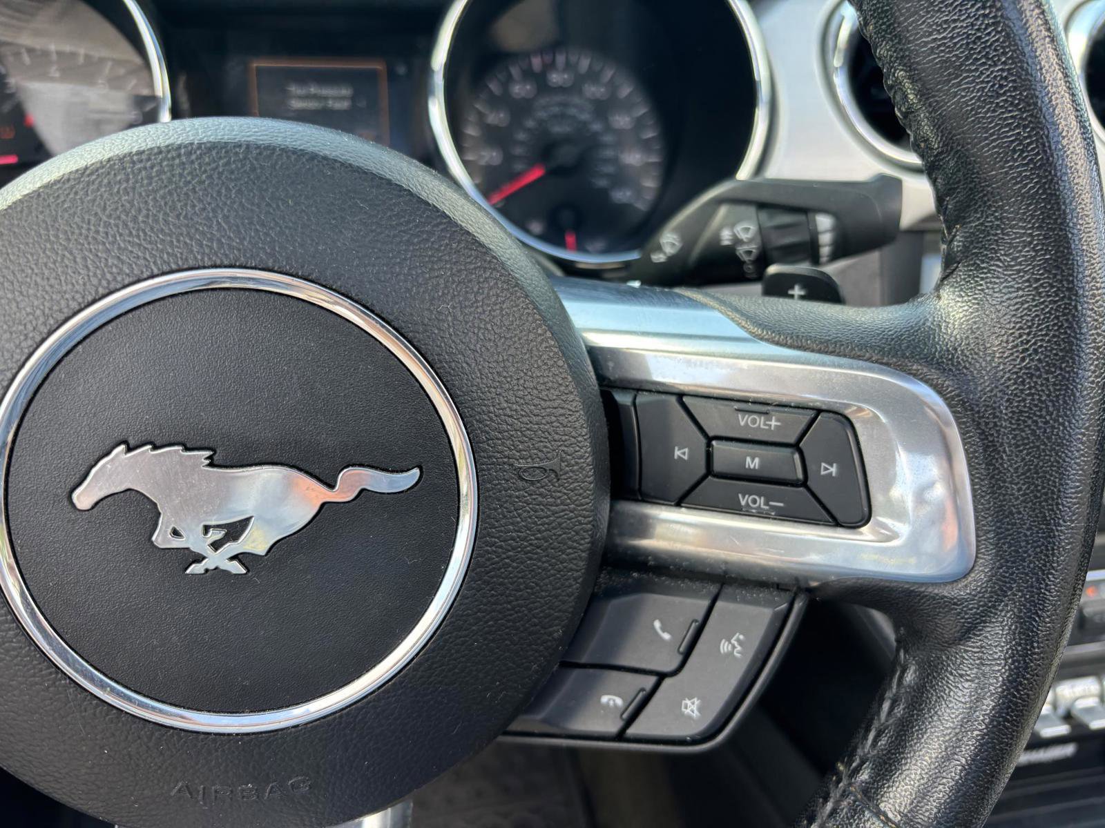 Used 2016 Ford Mustang Premium image 25