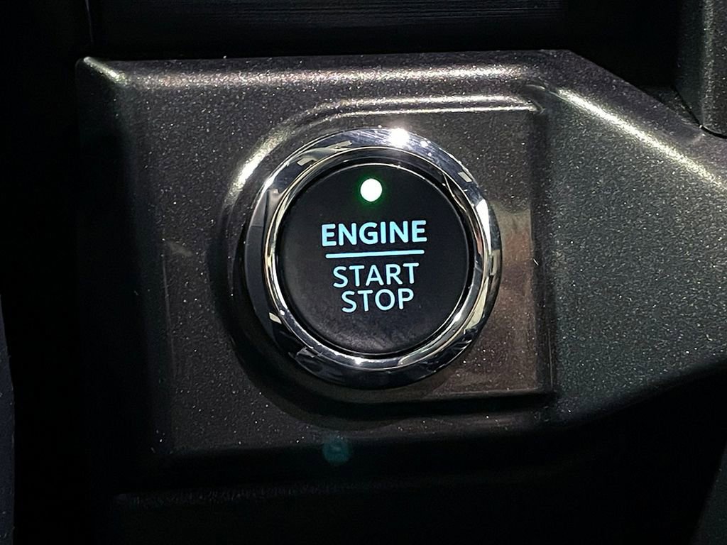 Used 2023 Ford F150 XLT w/ Equipment Group 302A High image 29