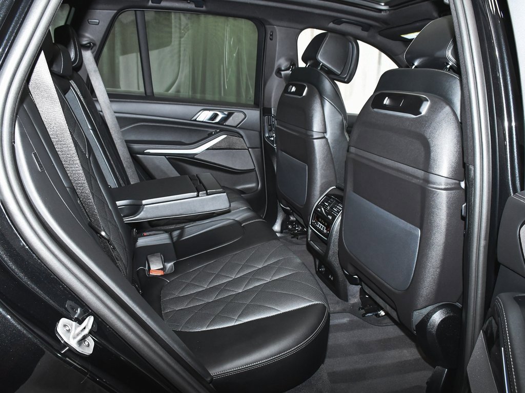 Used 2026 BMW X5 M60i image 68