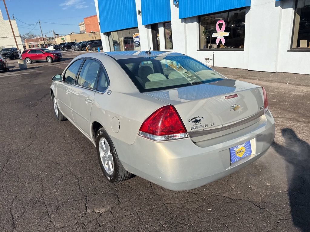 Used 2008 Chevrolet Impala LT image 10