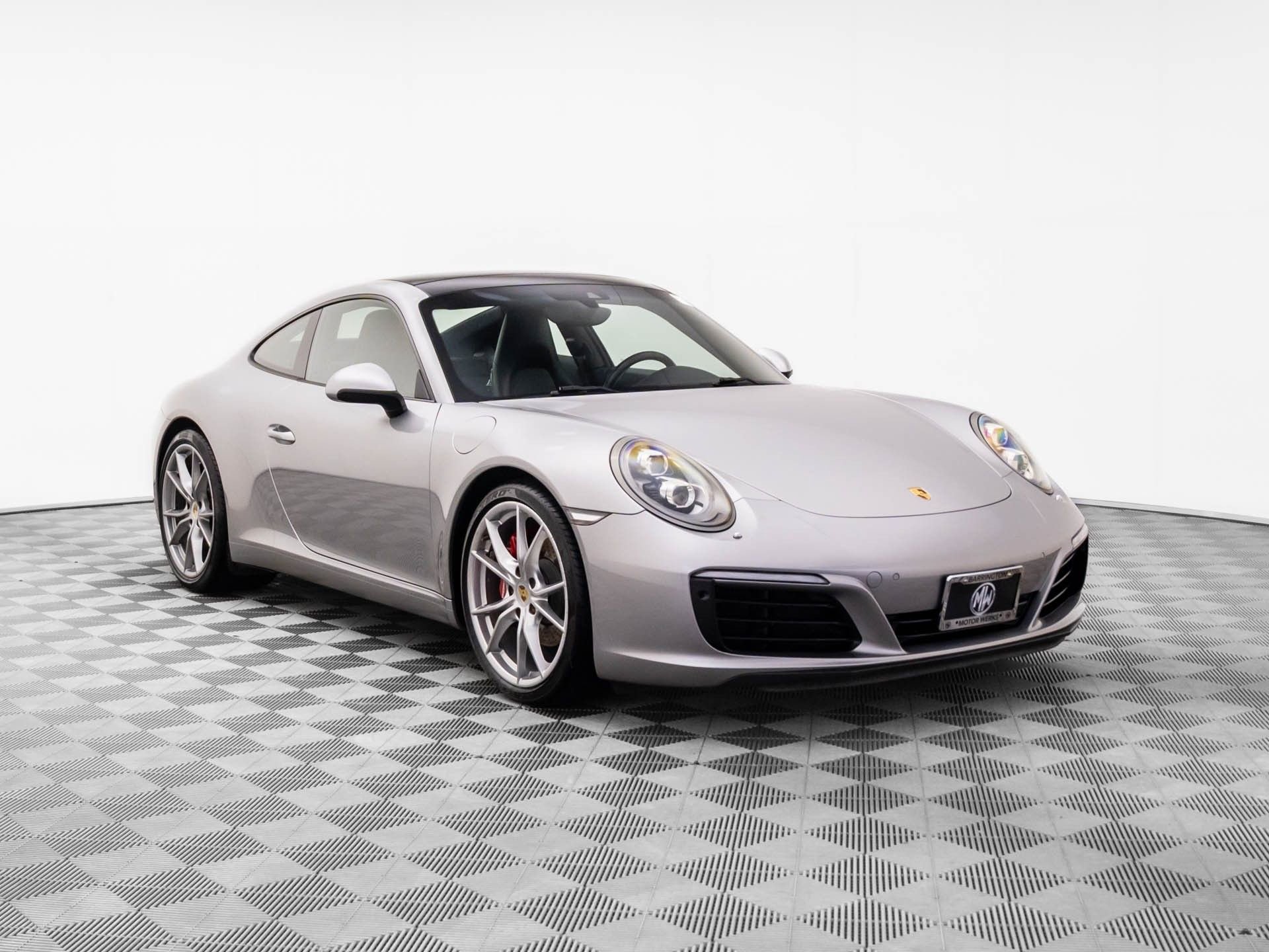 Used 2017 Porsche 911 Carrera image 6