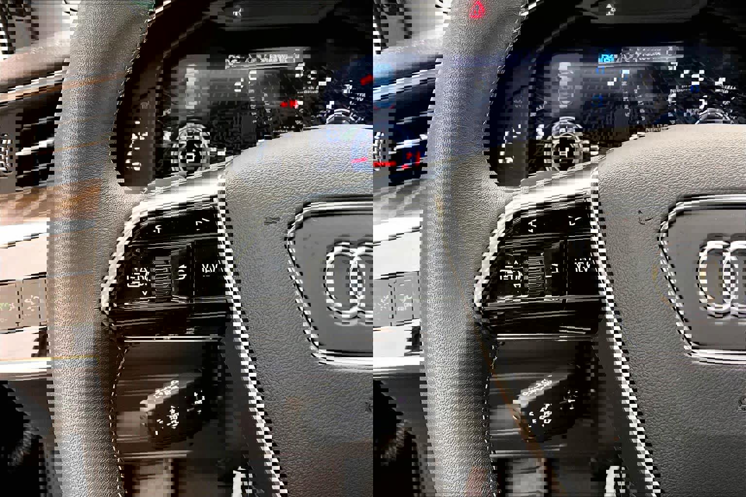 Certified 2025 Audi A6 Premium Plus w/ Premium Plus Package image 23