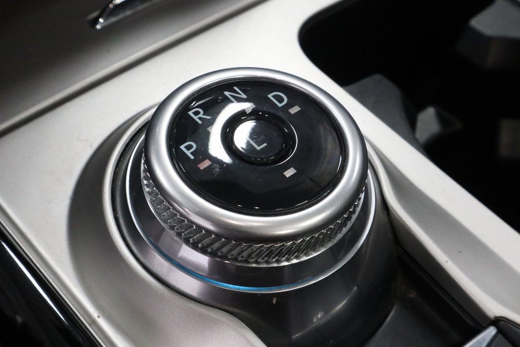 Certified 2024 Ford Explorer ST-Line w/ Class IV Trailer Tow Package image 34