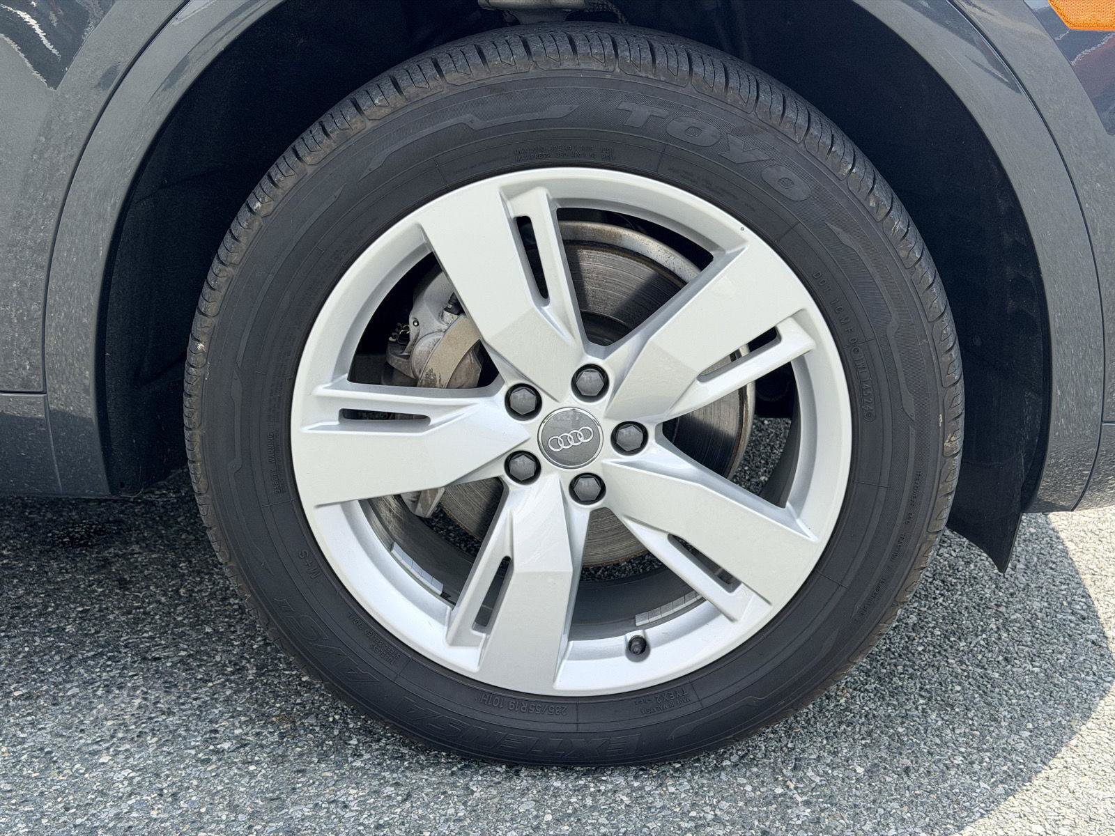 Used 2018 Audi Q5 2.0T Premium Plus w/ Premium Plus Package AWD/4WD image 25