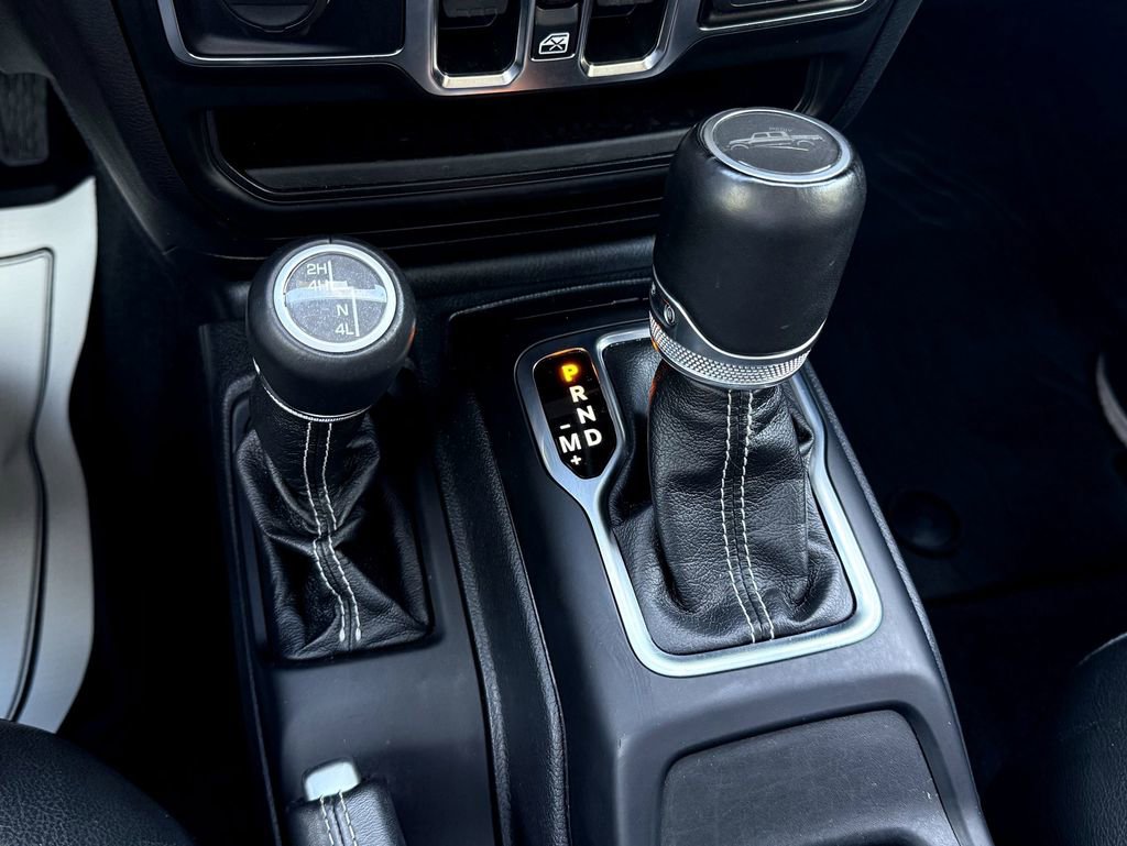 Used 2022 Jeep Gladiator Overland w/ Popular Equipment Package image 25