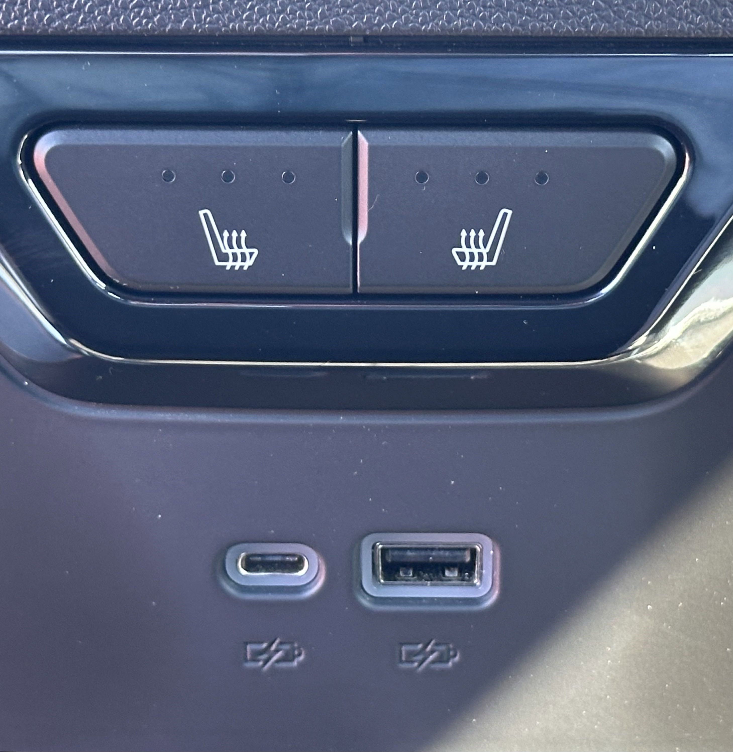 Used 2023 Chevrolet Silverado 1500 ZR2 image 20