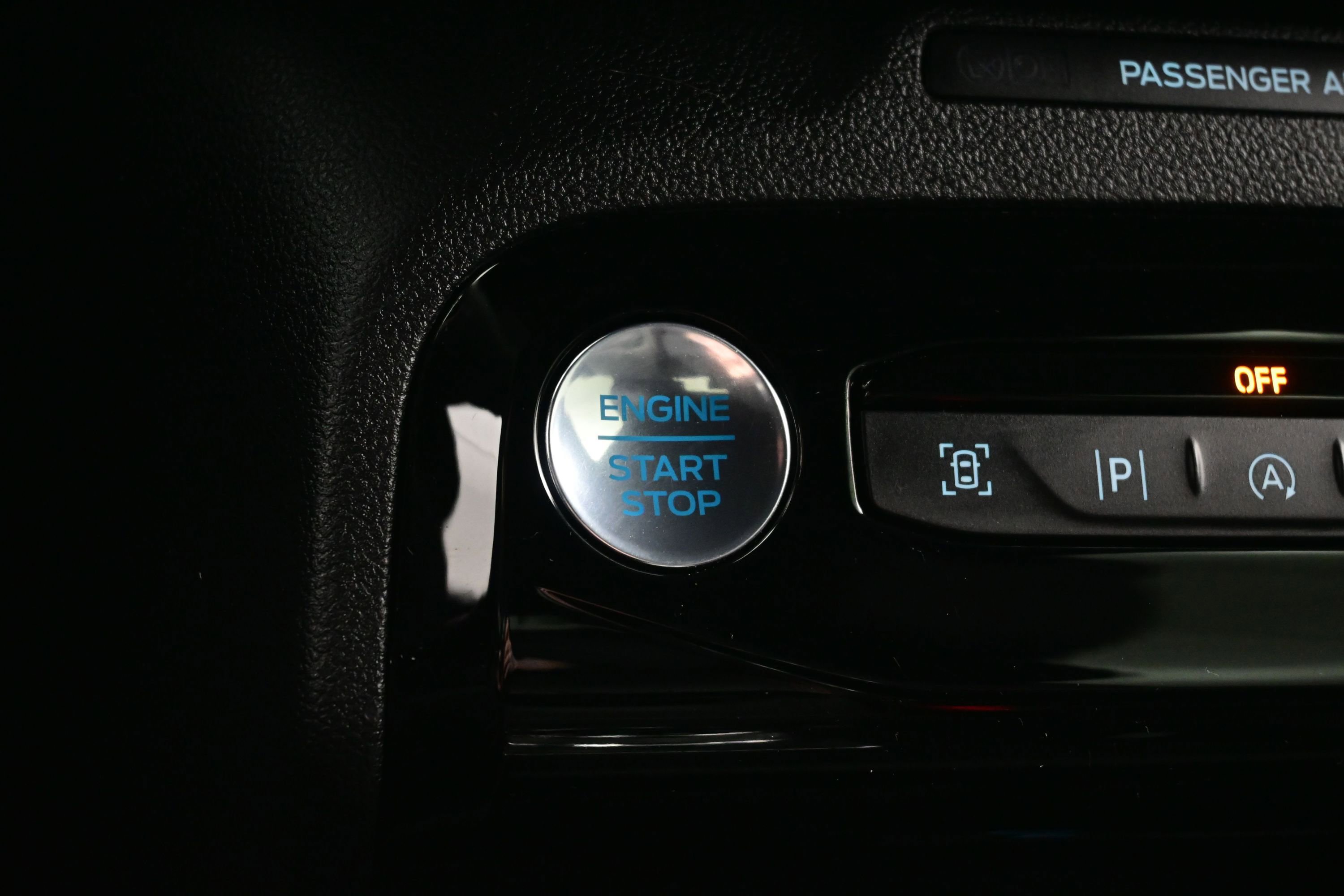 Used 2023 Ford Escape ST-Line Elite w/ Premium Technology Package AWD/4WD image 22