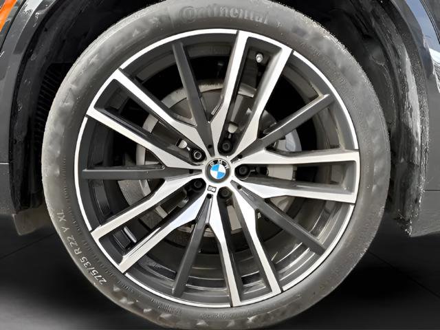Used 2023 BMW X5 xDrive40i w/ M Sport Package image 12