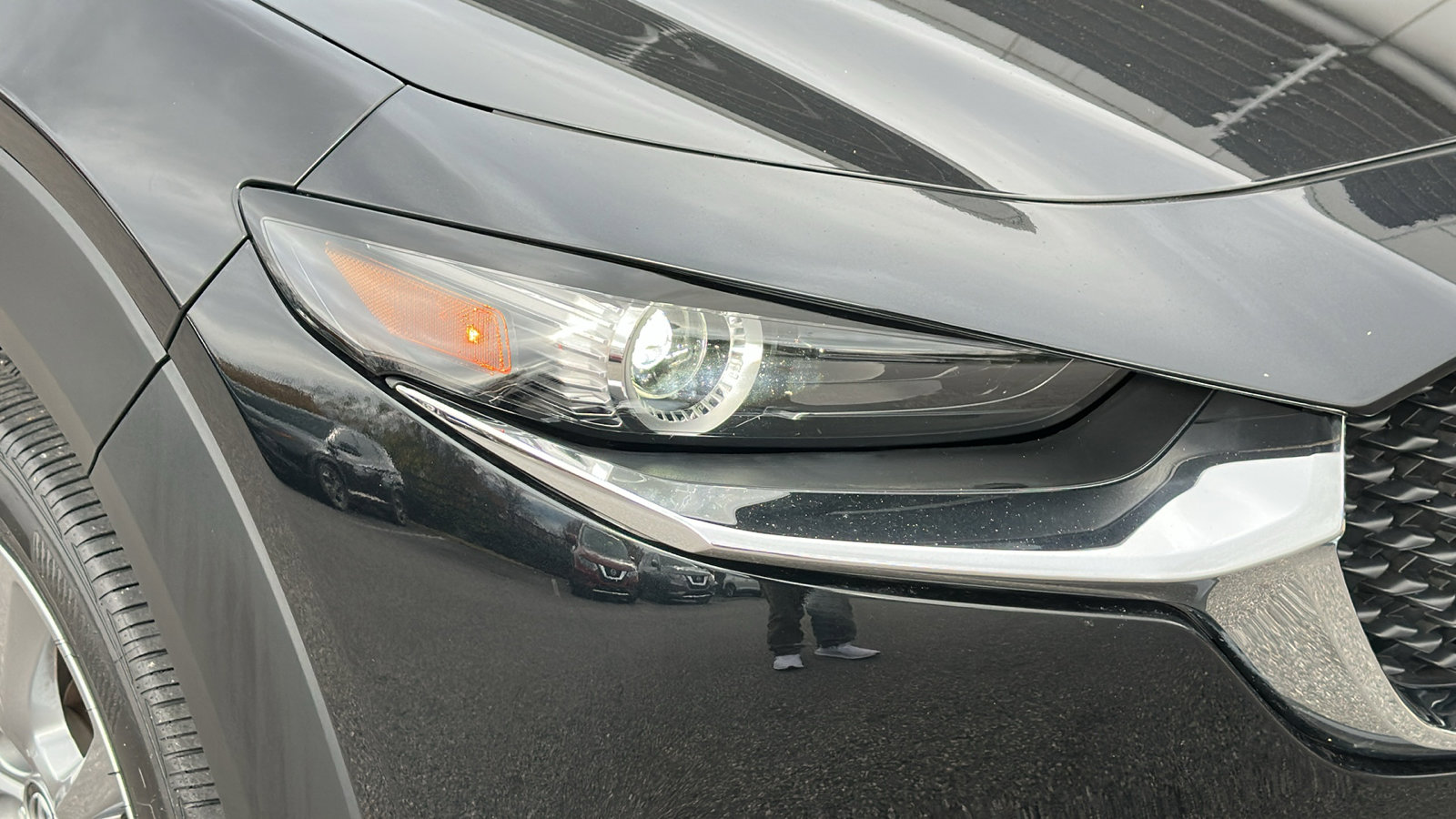 Used 2023 MAZDA CX-30 AWD 2.5 S w/ Select Package image 4