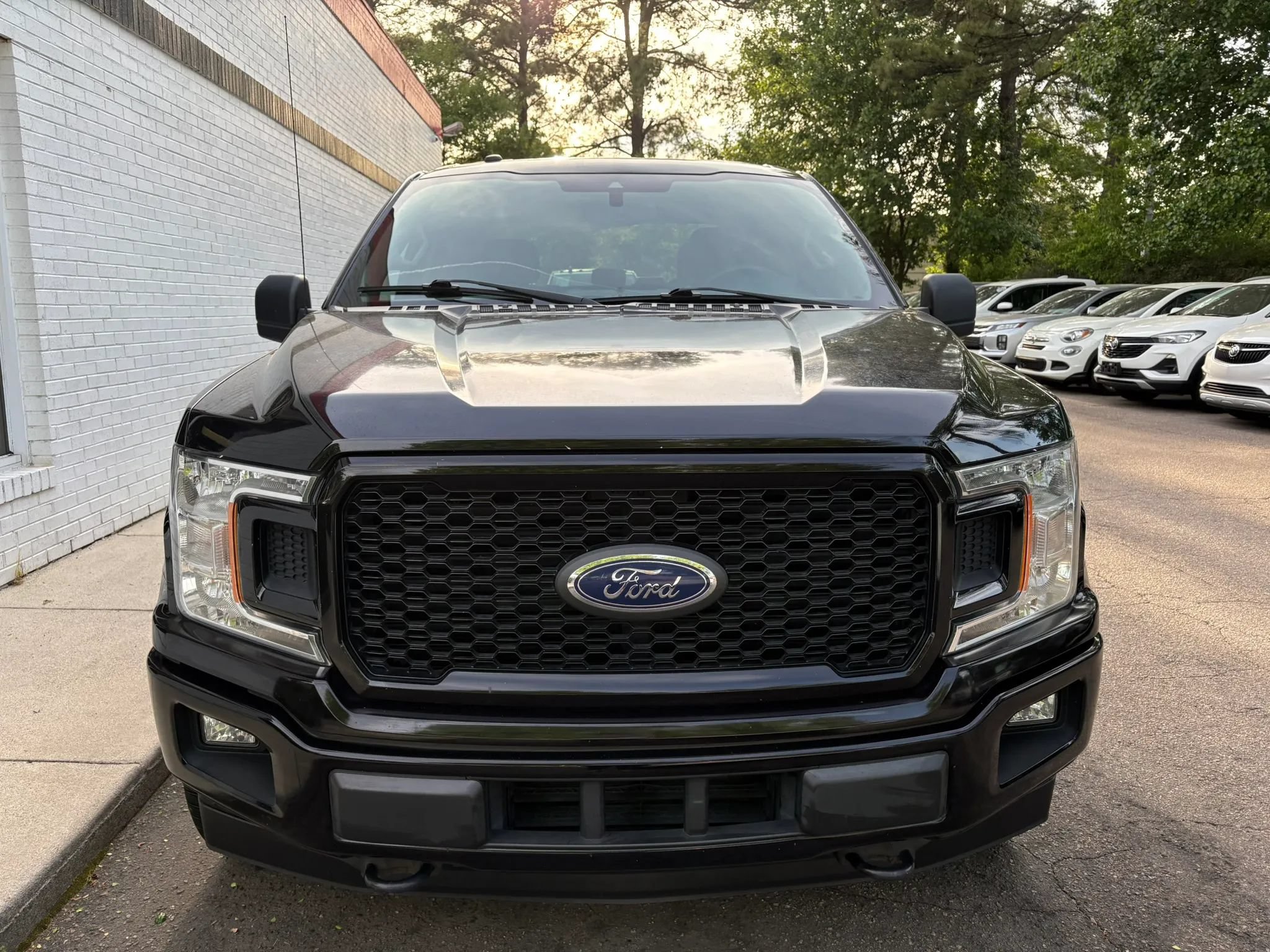 Used 2019 Ford F150 XL w/ Equipment Group 101A Mid AWD/4WD image 3