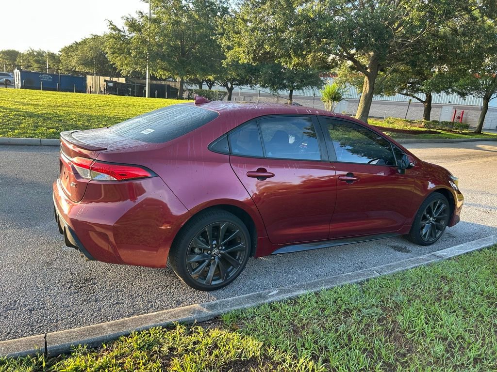 Used 2023 Toyota Corolla SE FWD image 6