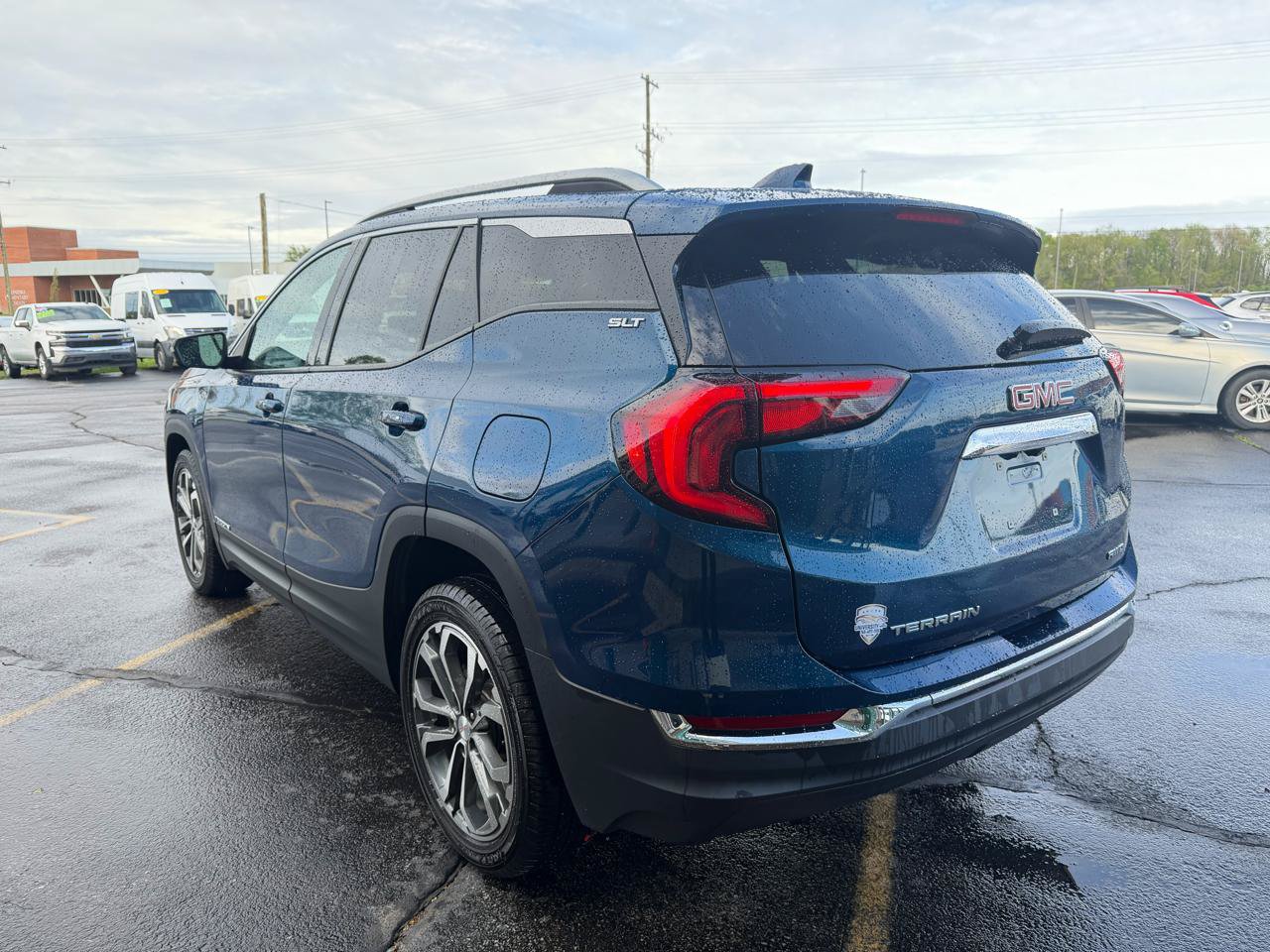 Used 2021 GMC Terrain SLT AWD/4WD image 5