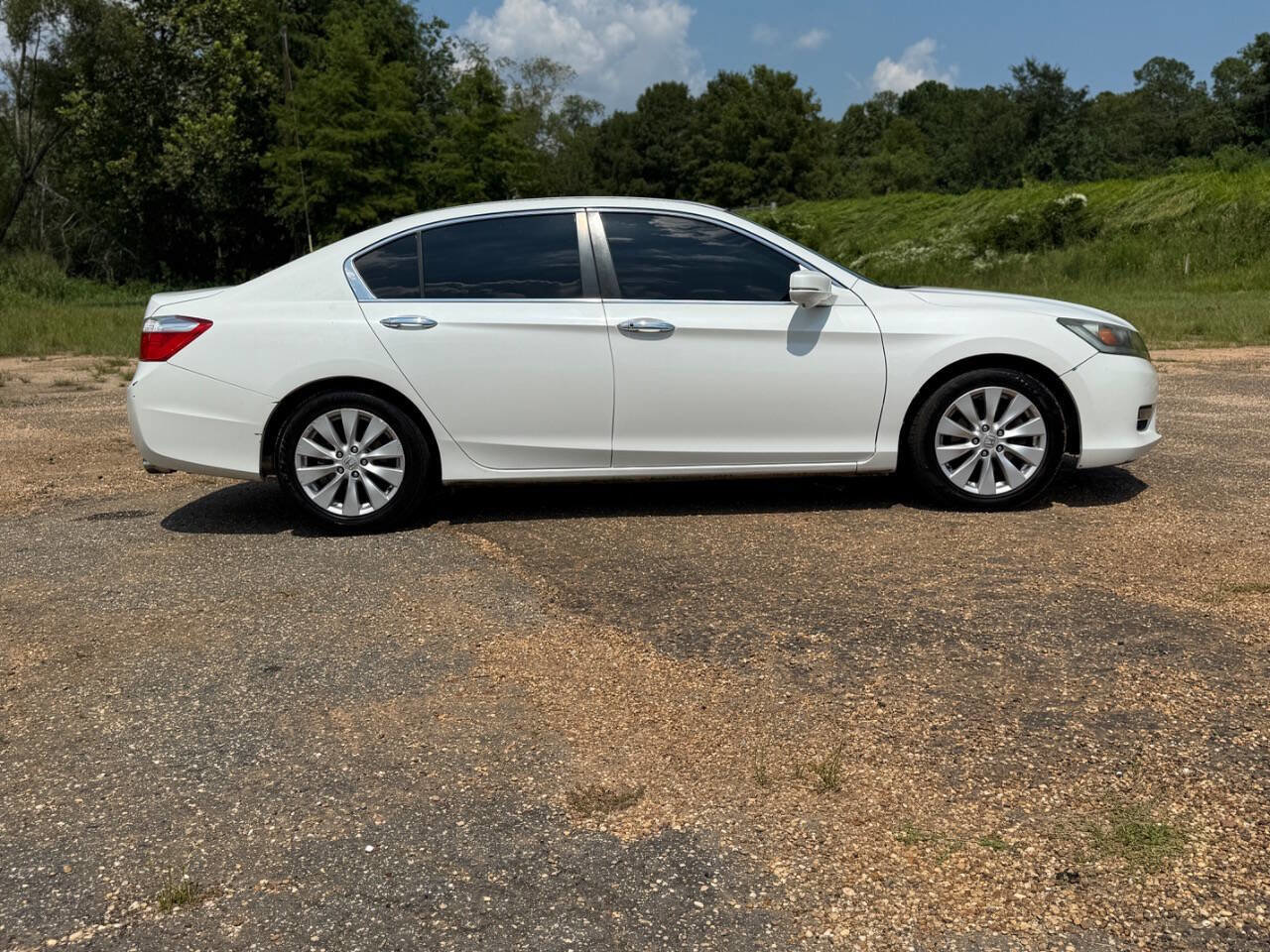 Used 2015 Honda Accord EX image 6