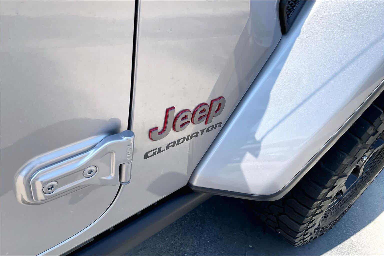 Used 2020 Jeep Gladiator Rubicon AWD/4WD image 10