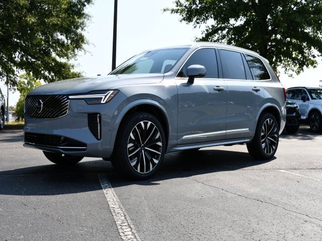 New 2026 Volvo XC90 B6 Plus w/ Protection Package Premier image 3