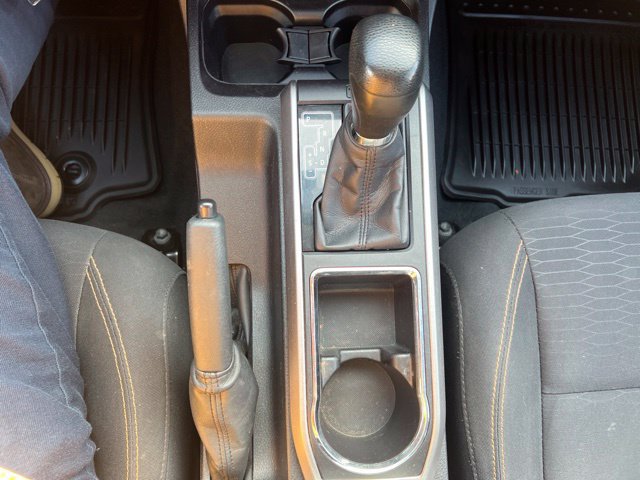 Used 2016 Toyota Tacoma SR5 AWD/4WD image 22