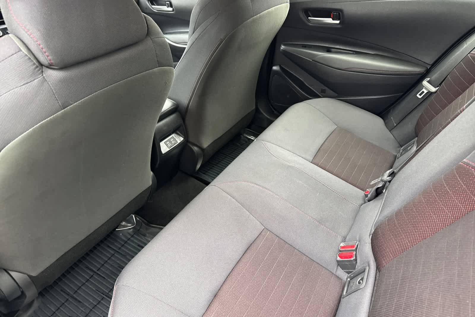 Used 2024 Toyota Corolla SE AWD/4WD image 4