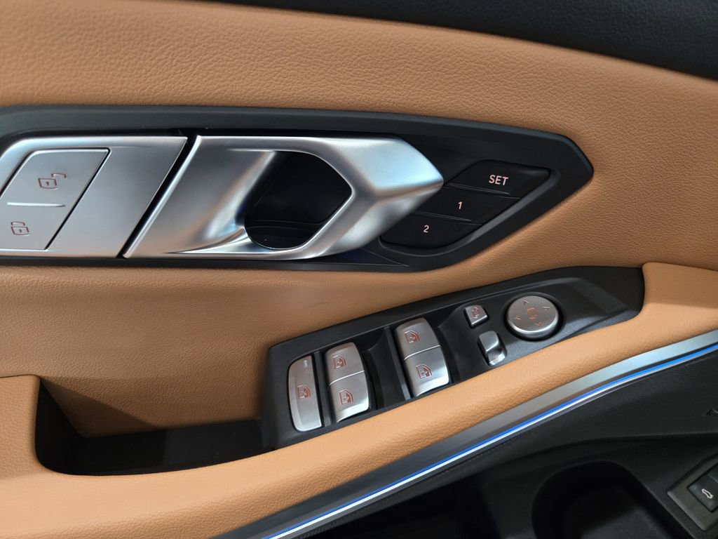 New 2026 BMW 330i xDrive Sedan w/ Convenience Package image 25