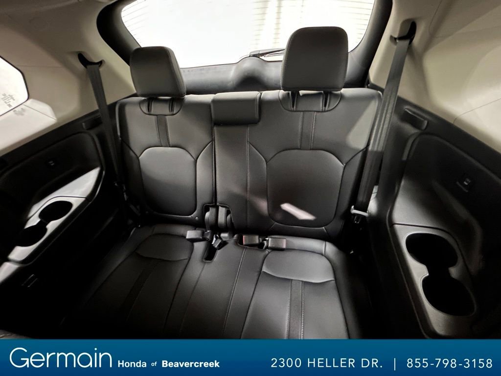 Used 2025 Honda Pilot EX-L image 31
