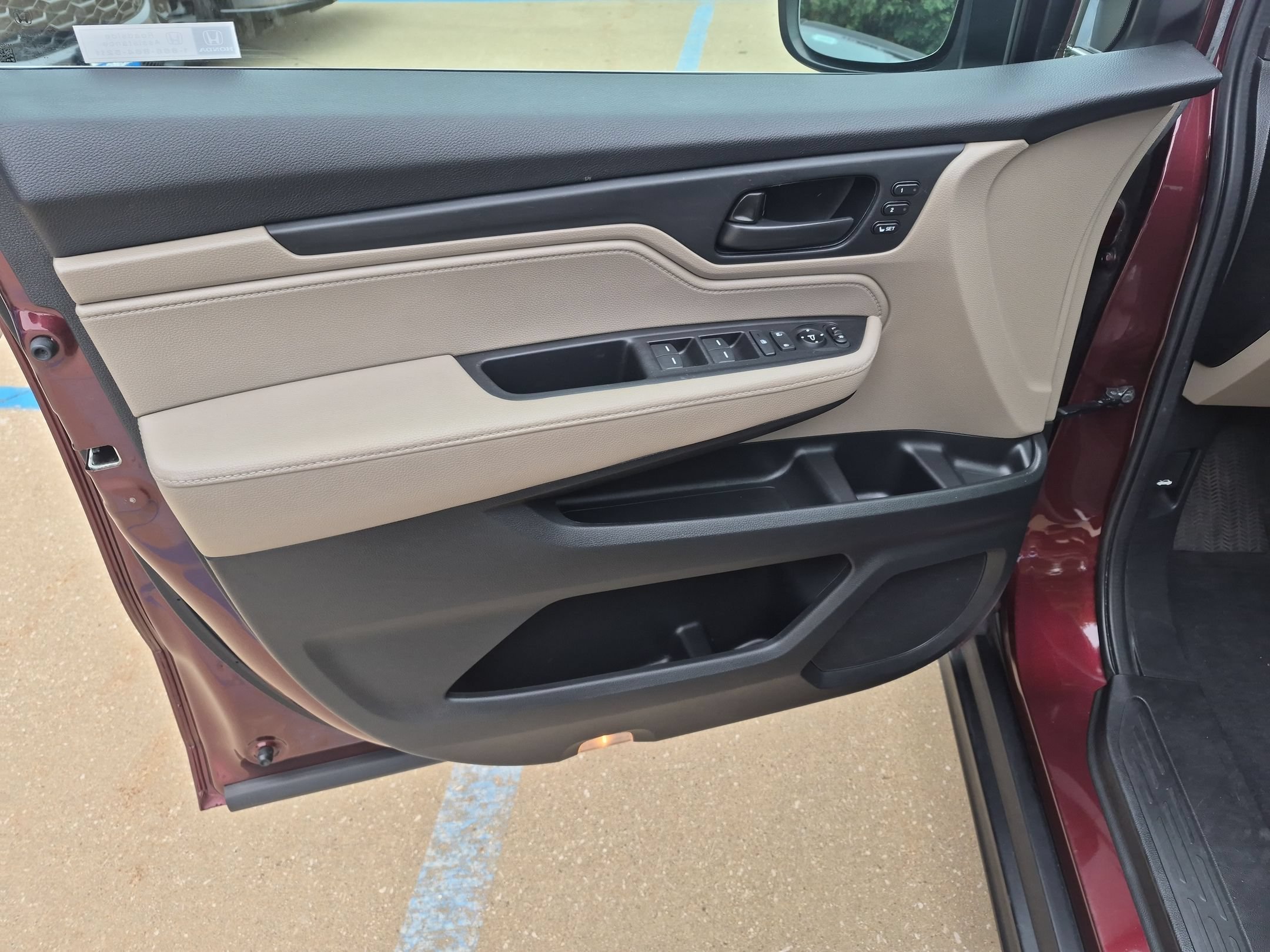 Certified 2019 Honda Odyssey EX-L image 12