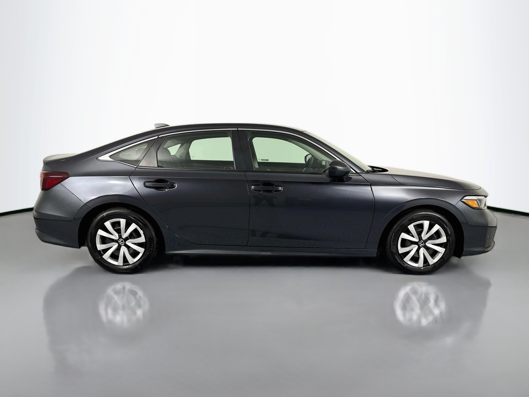 Certified 2025 Honda Civic LX image 4