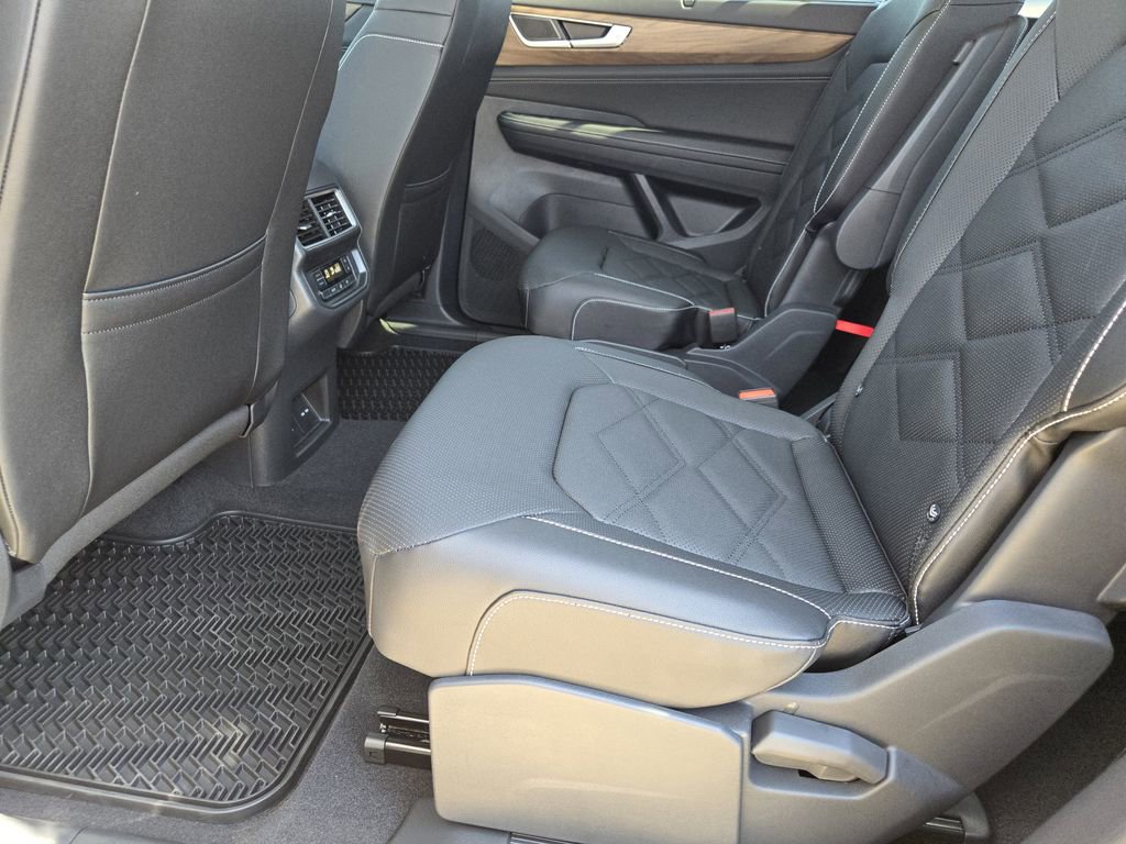 New 2026 Volkswagen Atlas SE image 21