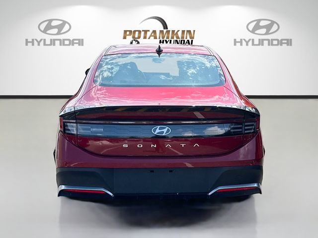 Certified 2025 Hyundai Sonata SE FWD image 6