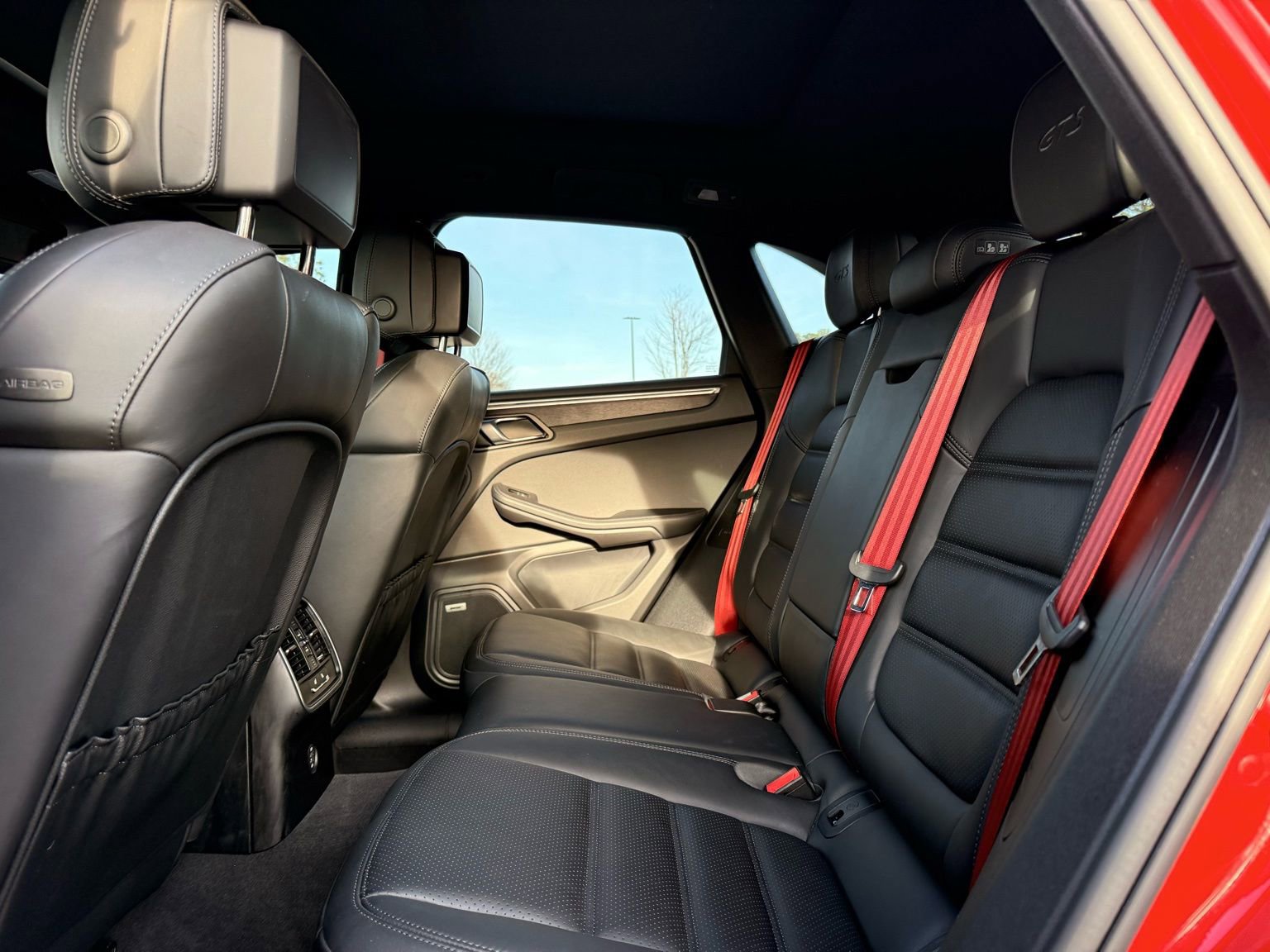 Used 2018 Porsche Macan GTS image 26