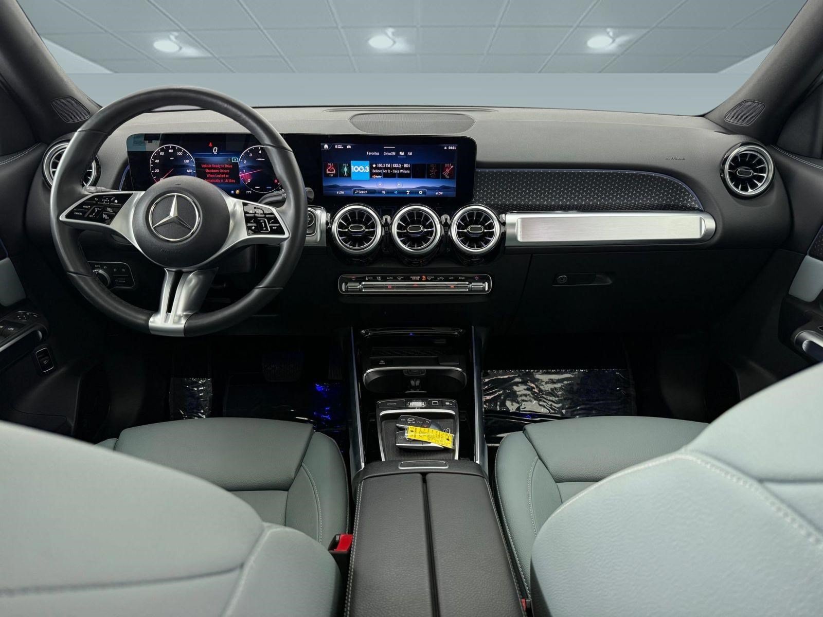Used 2026 Mercedes-Benz GLB 250 image 12