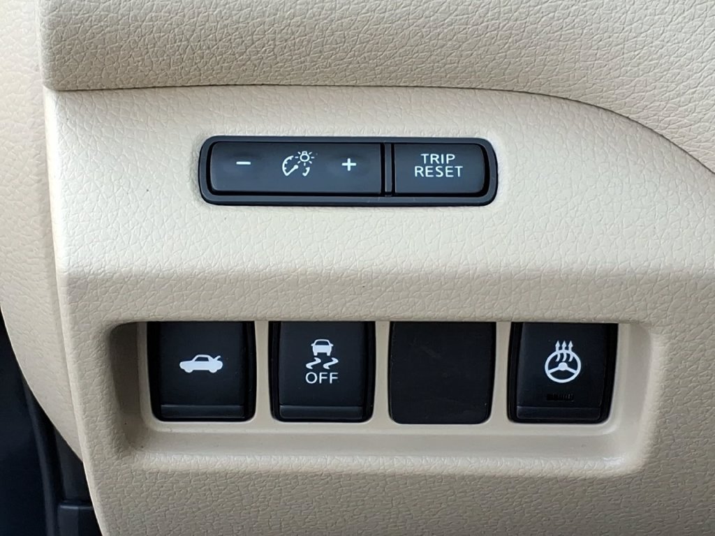 Used 2018 Nissan Altima 2.5 SV w/ 2.5 SV Technology Package FWD image 5
