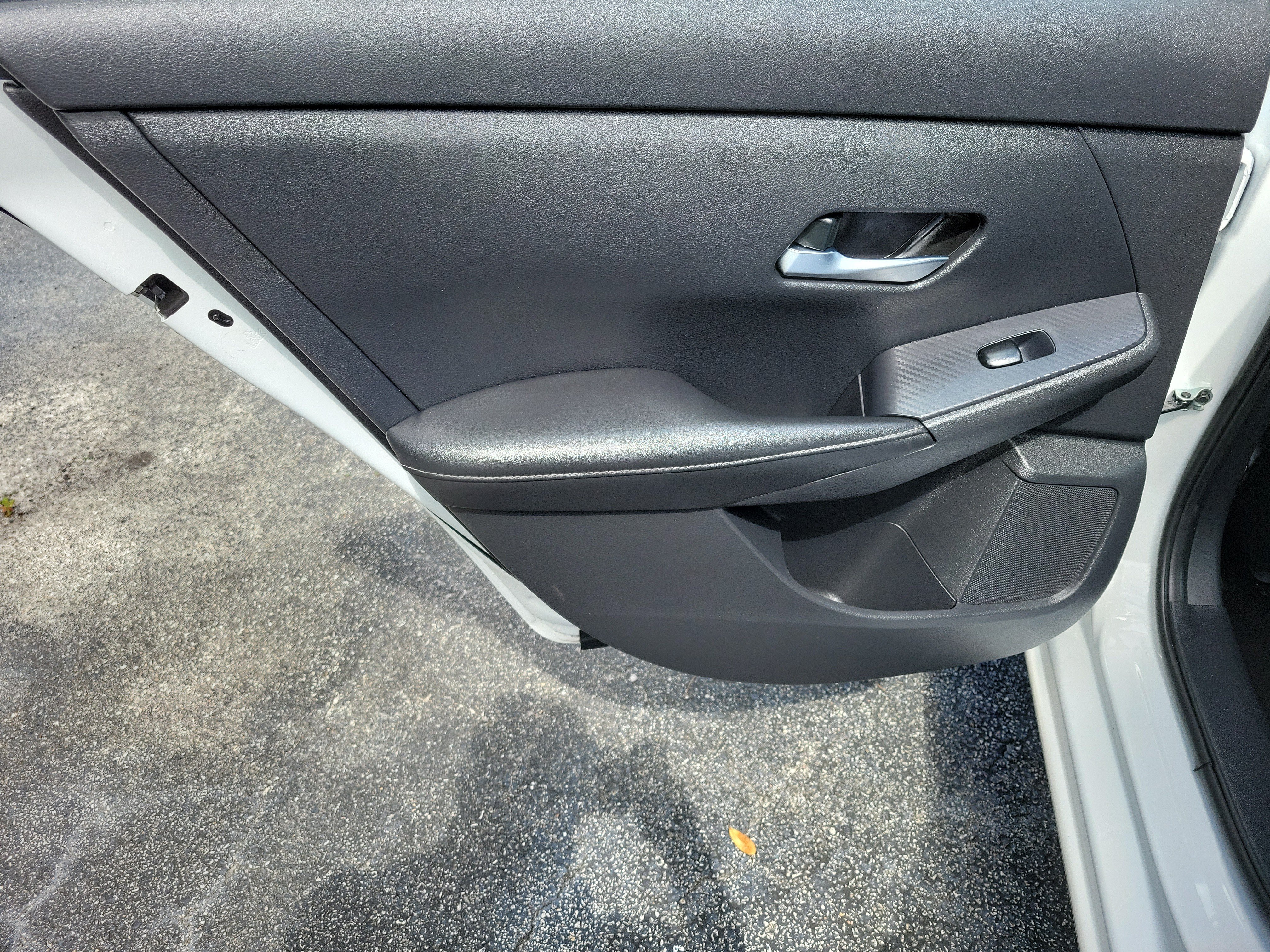 Used 2023 Nissan Sentra SV w/ All-Weather Package FWD image 17