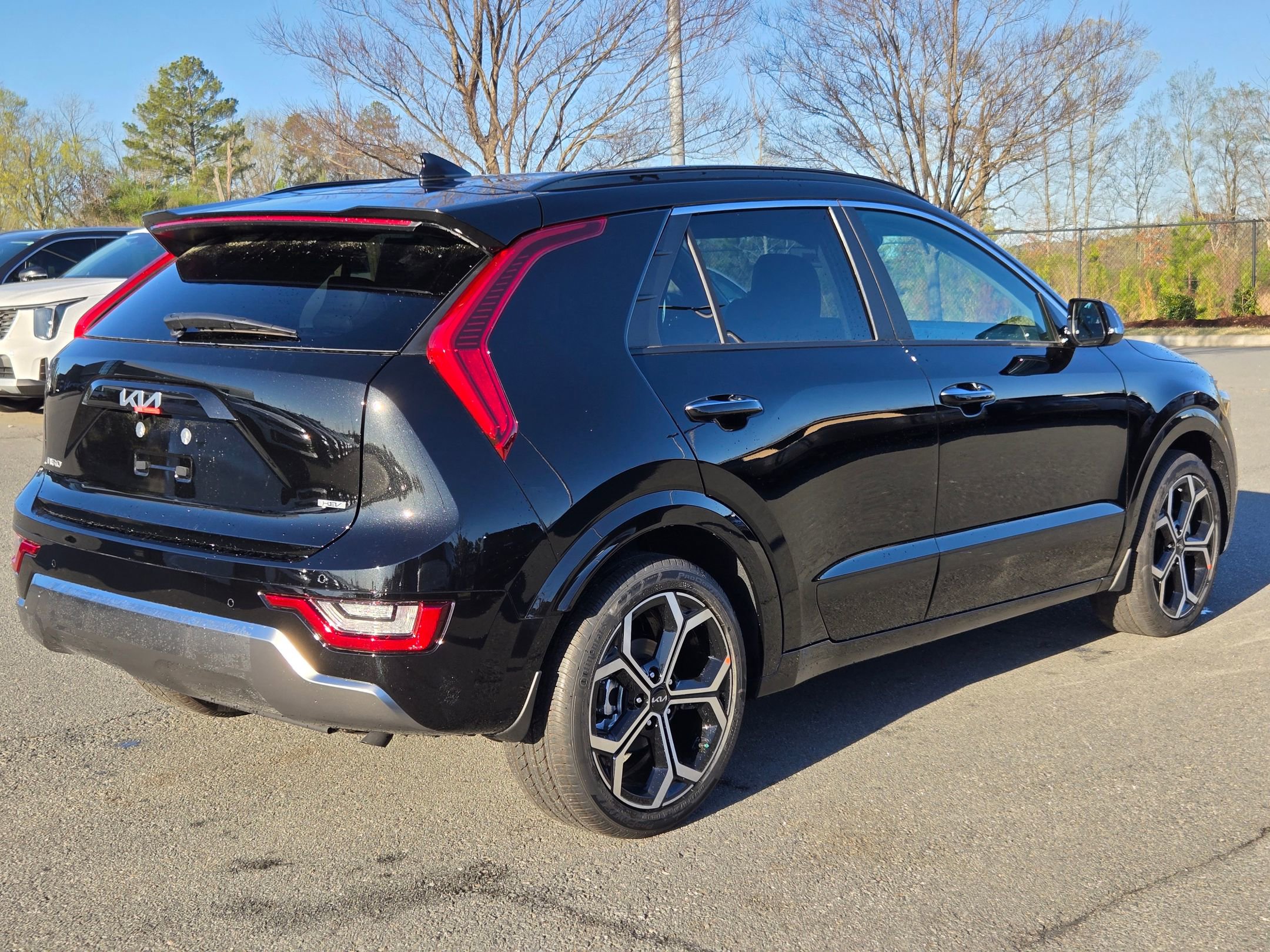 New 2026 Kia Niro SX Touring image 7