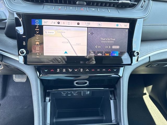 New 2026 Jeep Grand Cherokee L Limited image 24