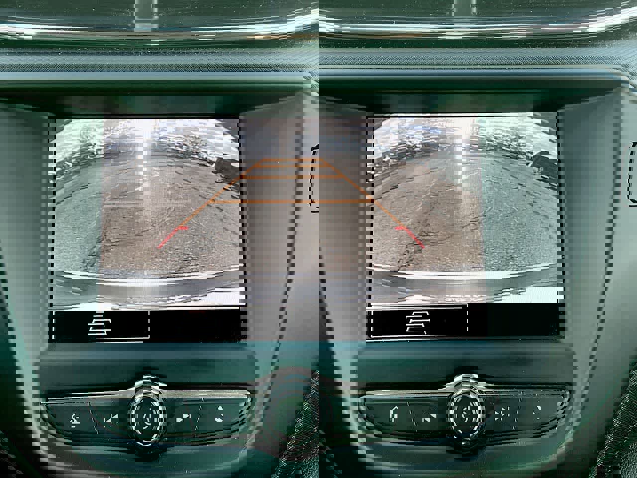 Used 2023 Chevrolet TrailBlazer LS image 23