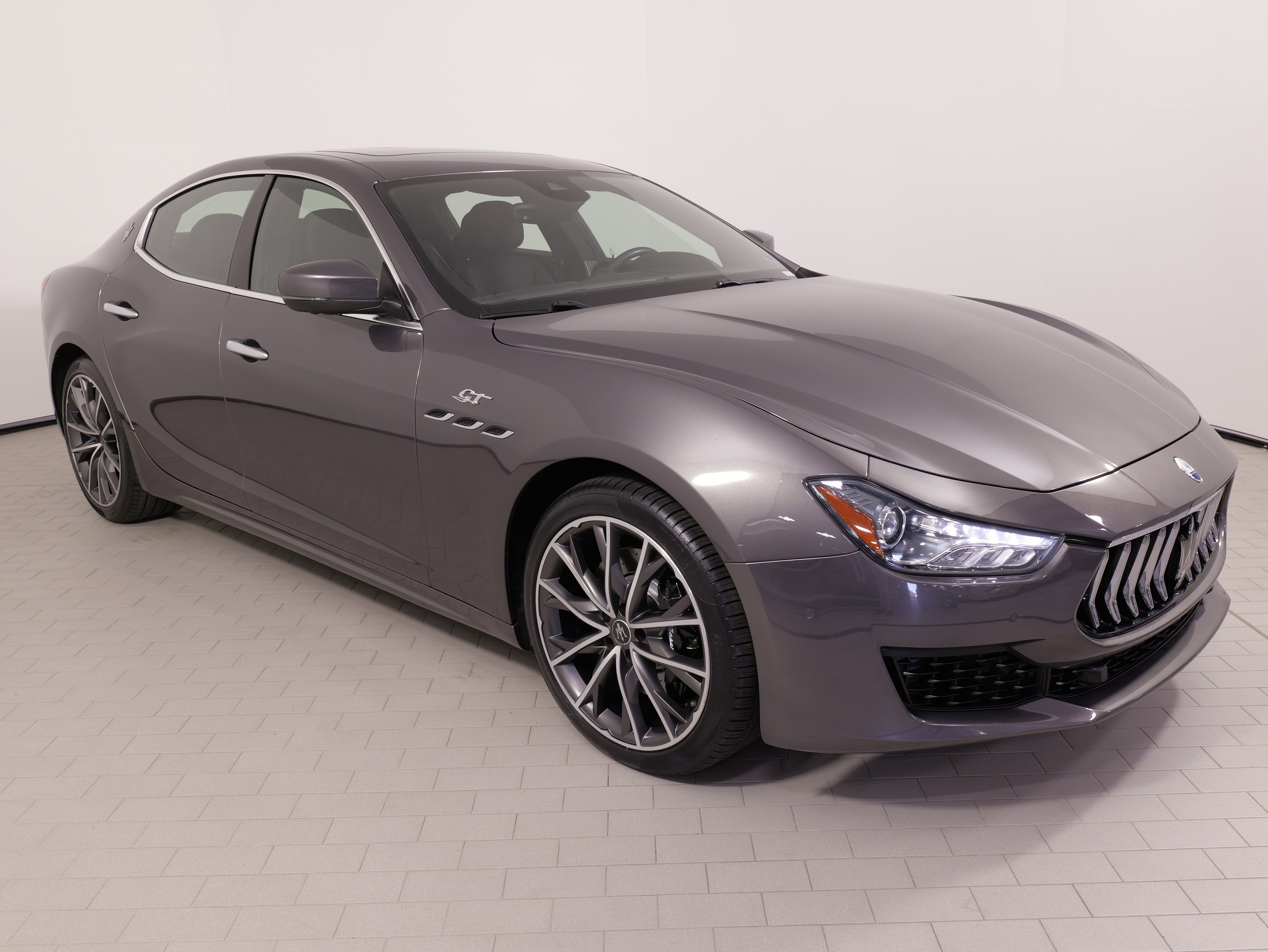 Used 2023 Maserati Ghibli GT image 7