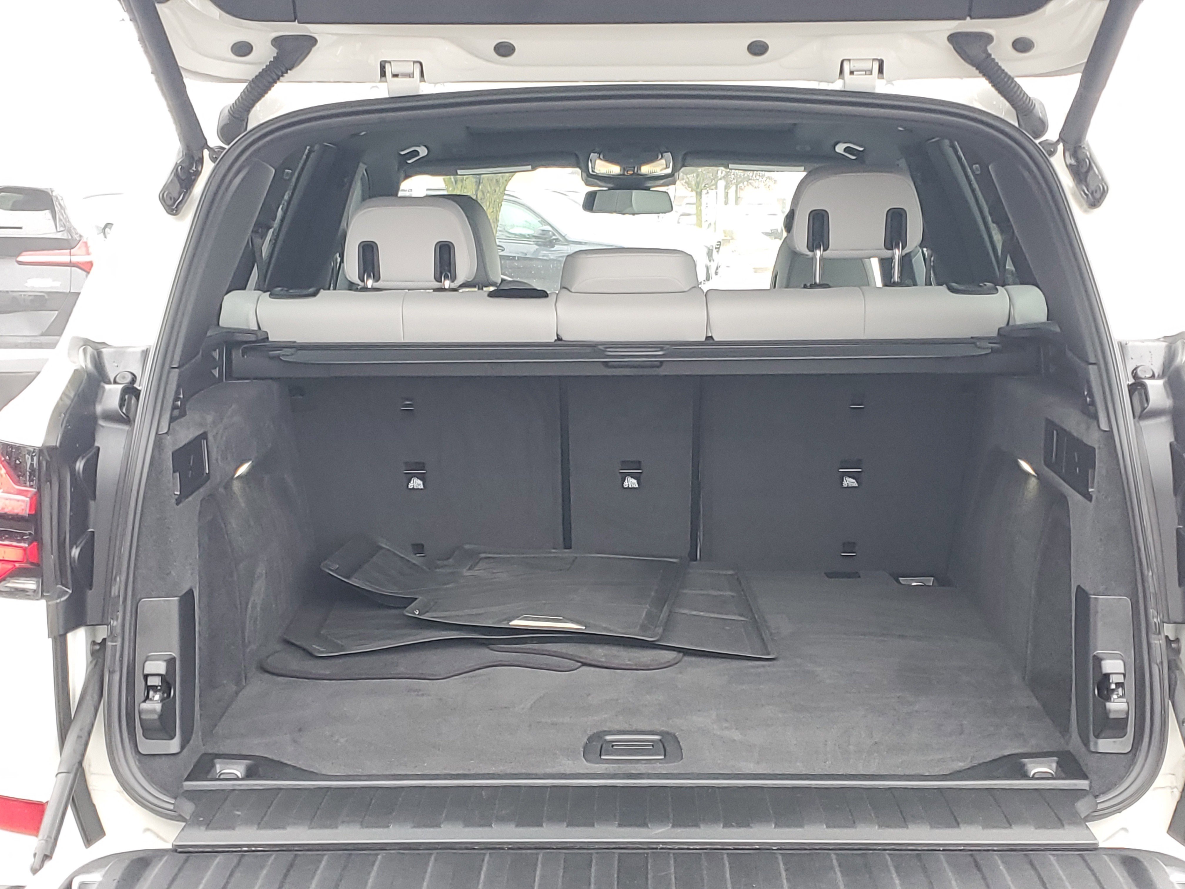 Certified 2025 BMW X5 xDrive40i w/ M Sport Package image 26