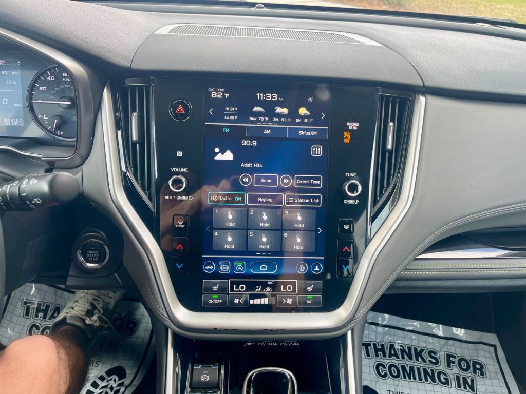 Used 2025 Subaru Outback Onyx Edition image 16