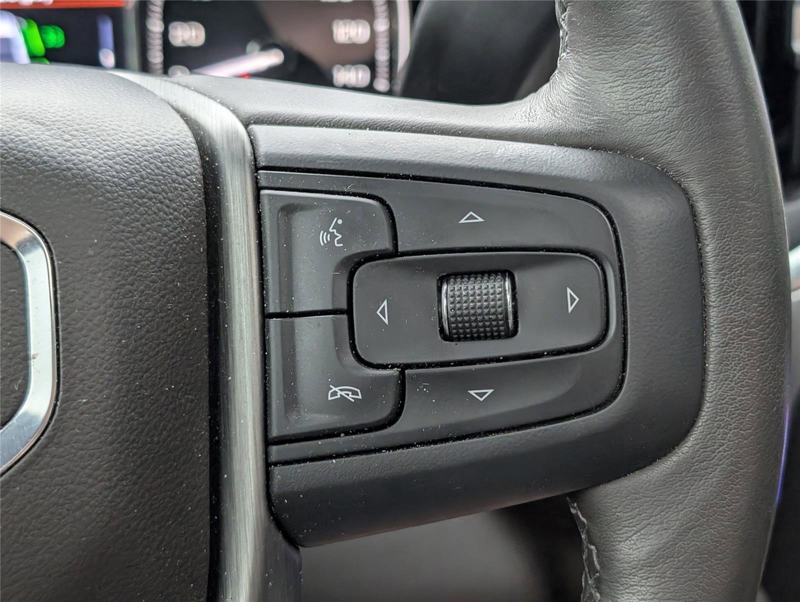 Used 2022 GMC Sierra 1500 Denali w/ Driver Alert Package II AWD/4WD image 27