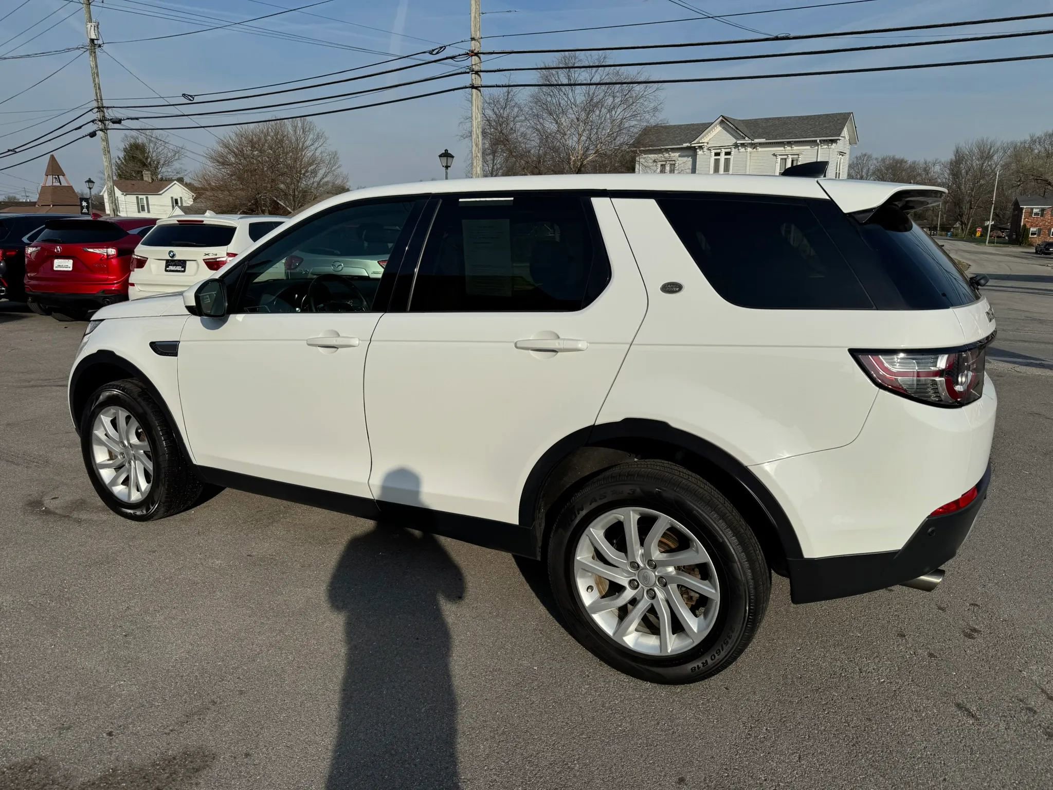 Used 2018 Land Rover Discovery Sport HSE image 9