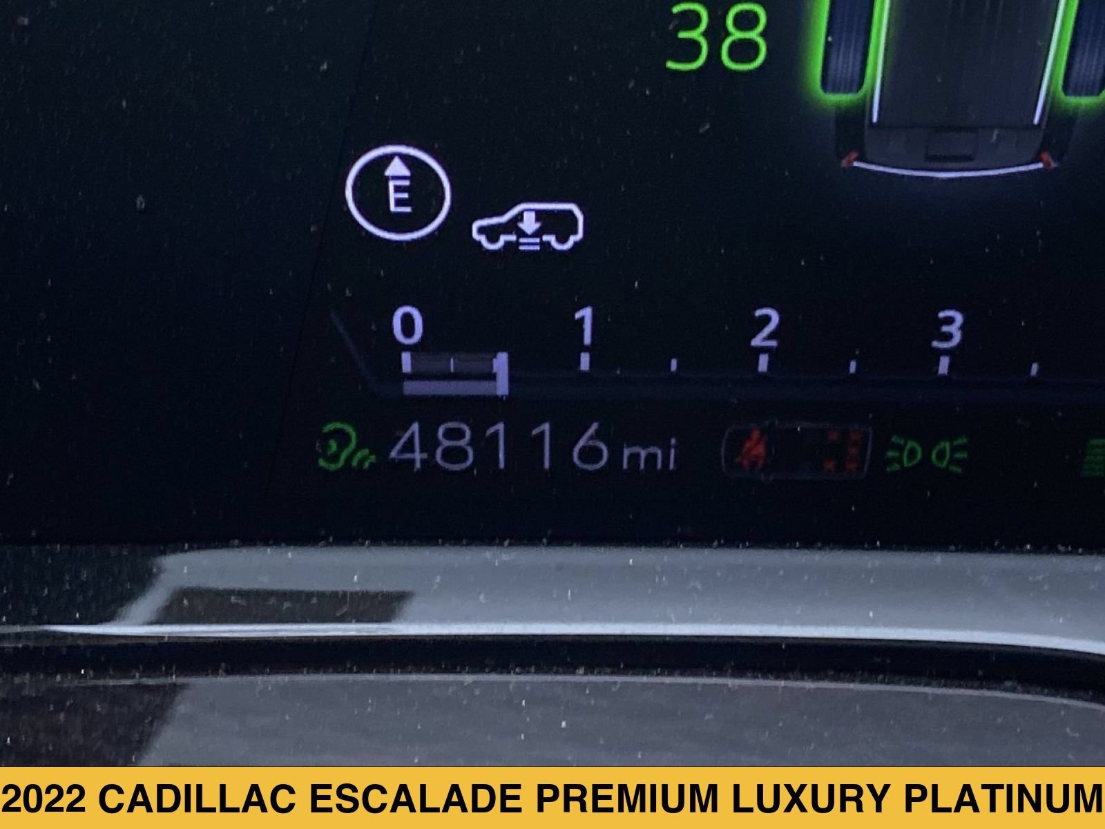 Certified 2022 Cadillac Escalade Premium Luxury Platinum AWD/4WD image 4
