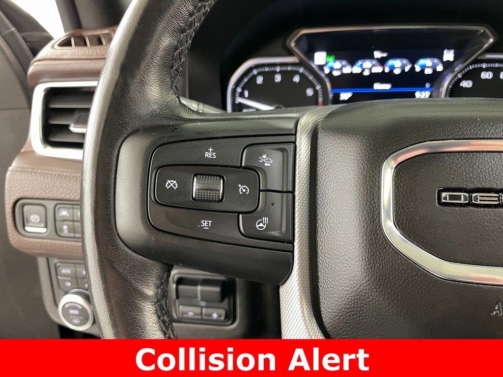 Used 2021 GMC Yukon Denali w/ Denali Ultimate Package AWD/4WD image 33