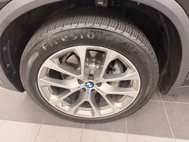 Used 2022 BMW X5 xDrive40i w/ Climate Comfort Package image 50