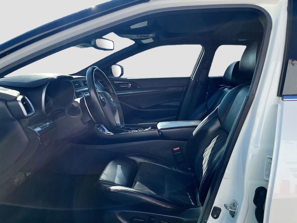 Used 2022 Nissan Maxima SR w/ Sport Mat Group image 21