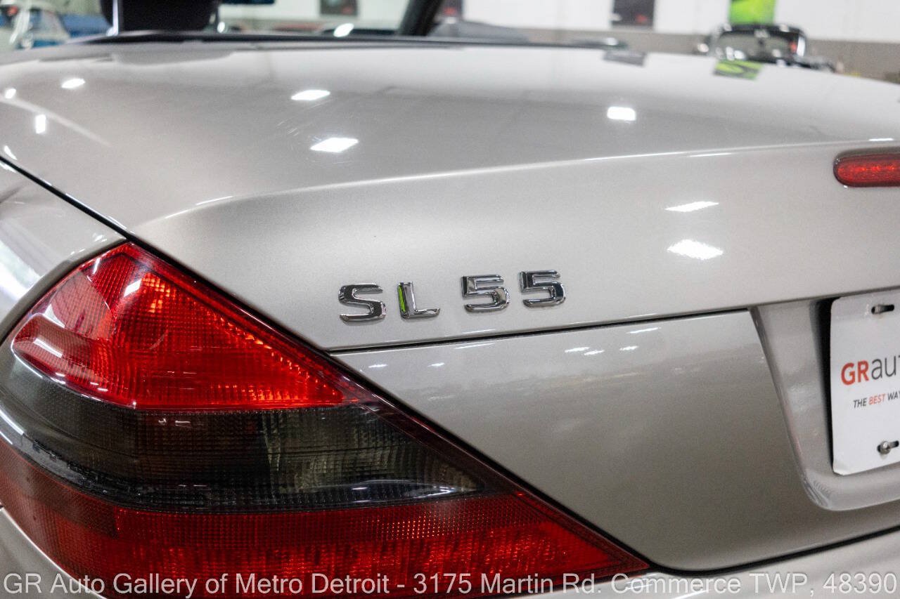 Used 2005 Mercedes-Benz SL 55 AMG image 33