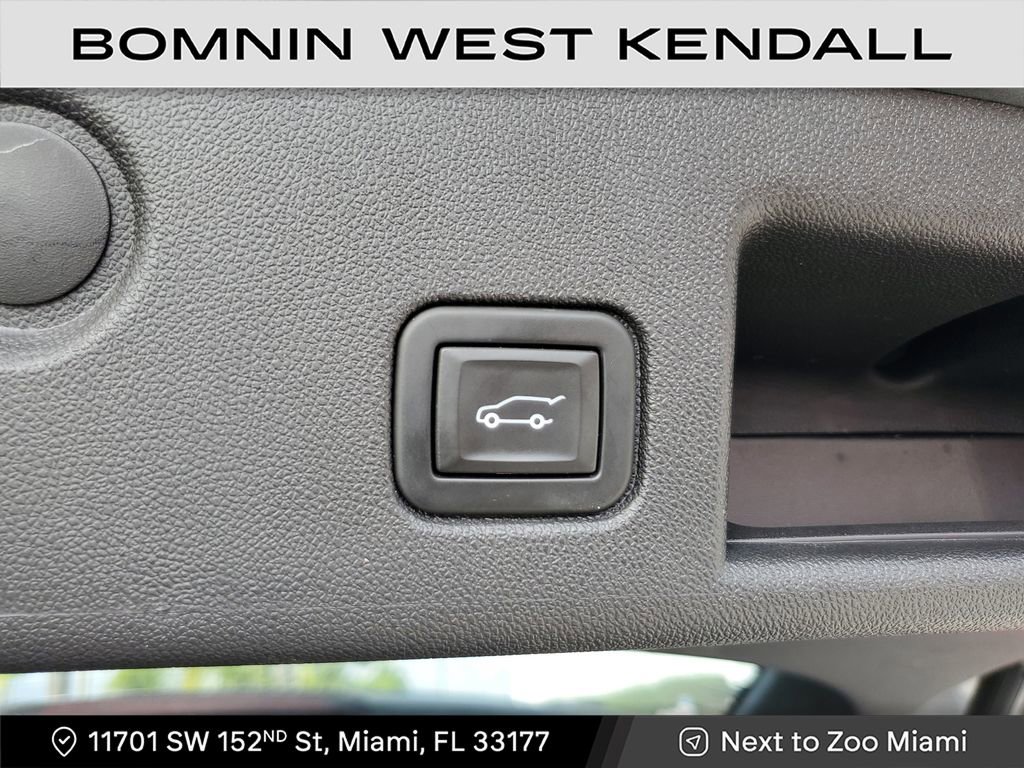 Used 2024 Chevrolet Equinox RS image 13