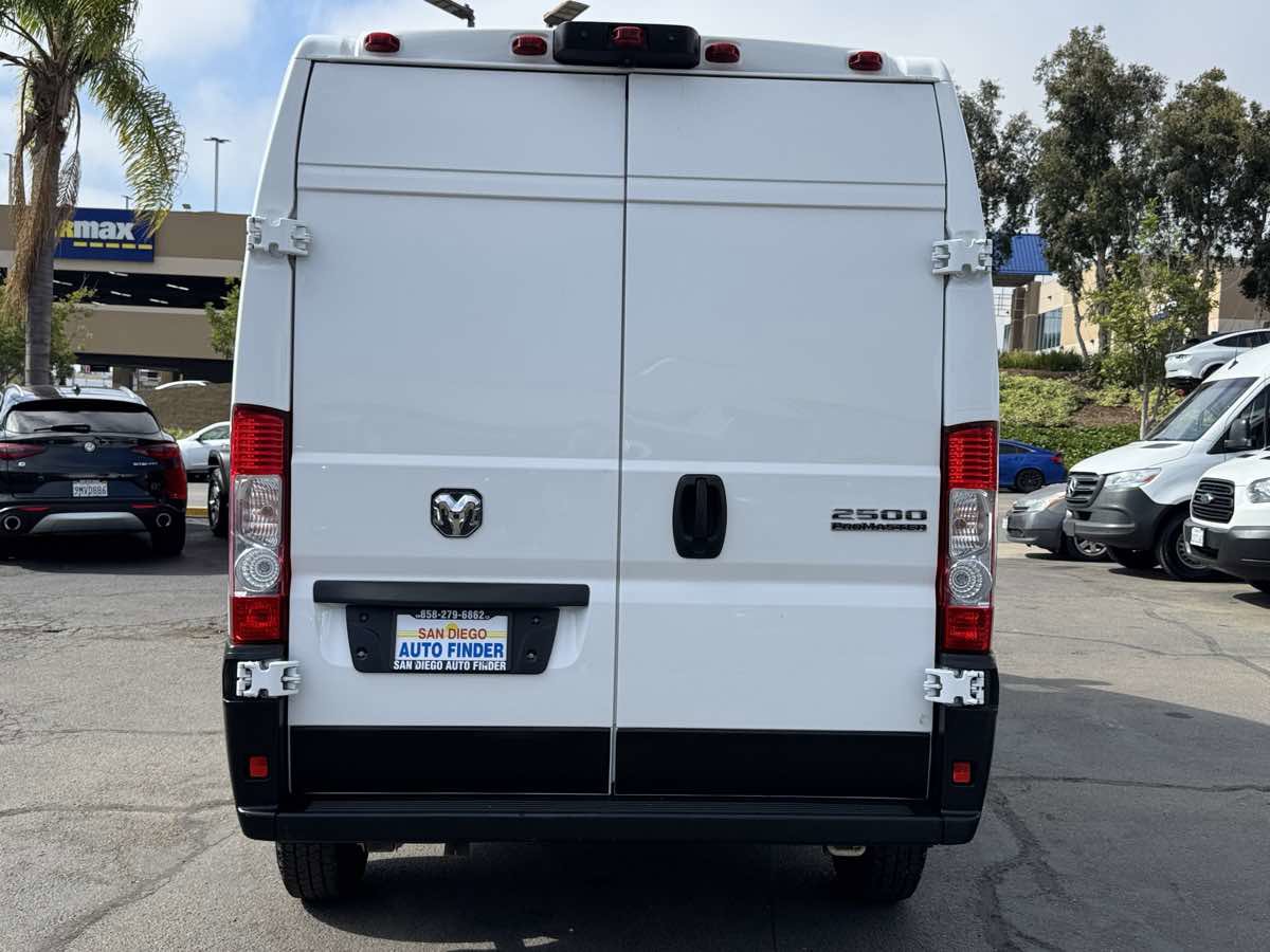 Used 2023 RAM ProMaster 2500 FWD image 10