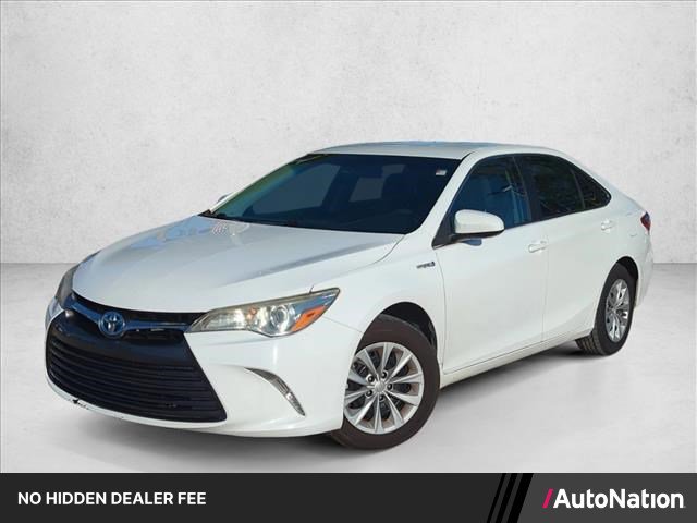 Used 2015 Toyota Camry LE FWD image 1