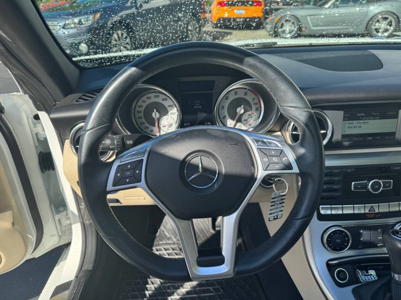 Used 2014 Mercedes-Benz SLK 250 image 14